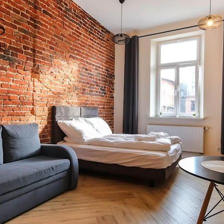 Apartament W Zabytkowej Kamienicy, Strzelecka 19 Cracovia Exterior foto